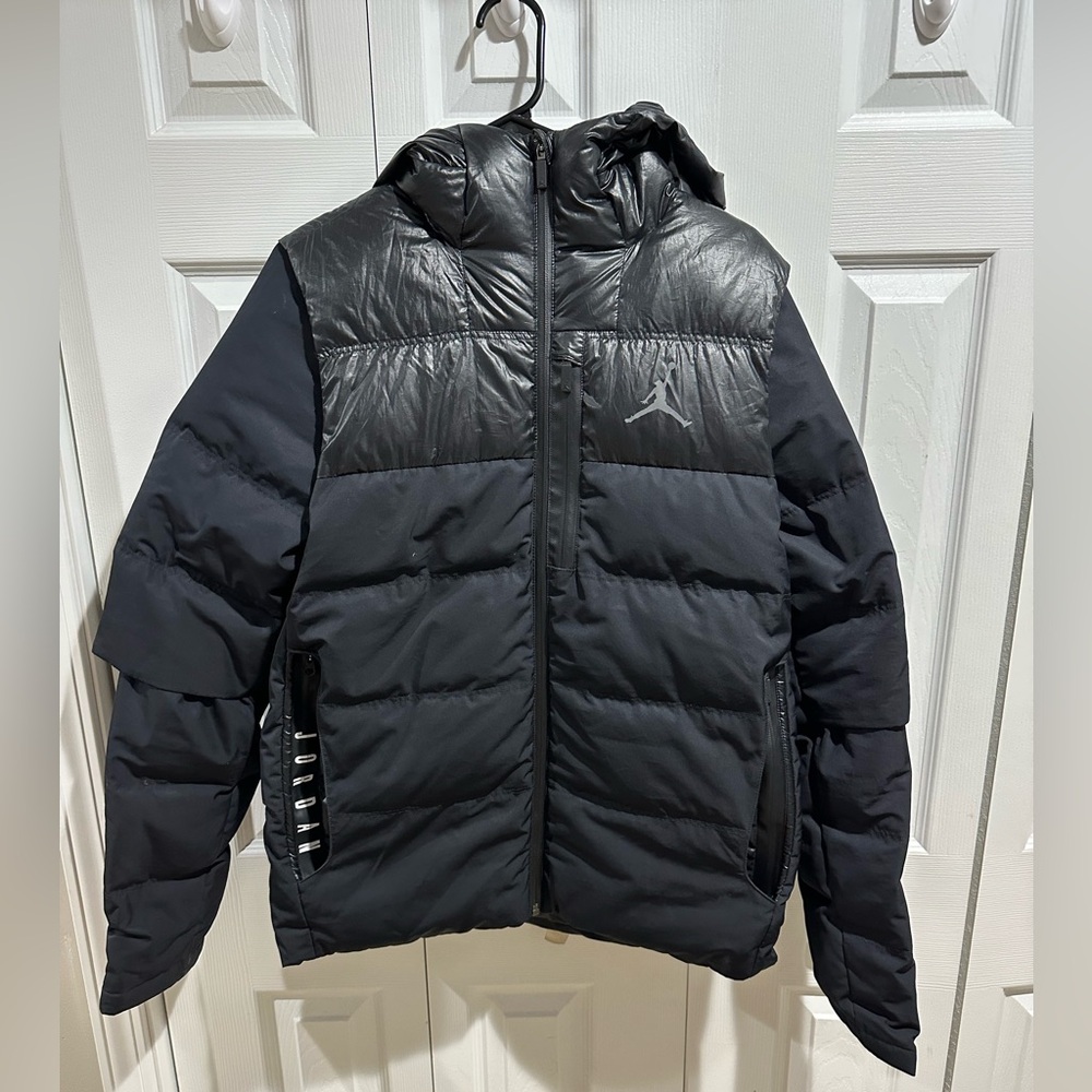 M’s Small | Jordan Ultimate Flight Winter Jacket